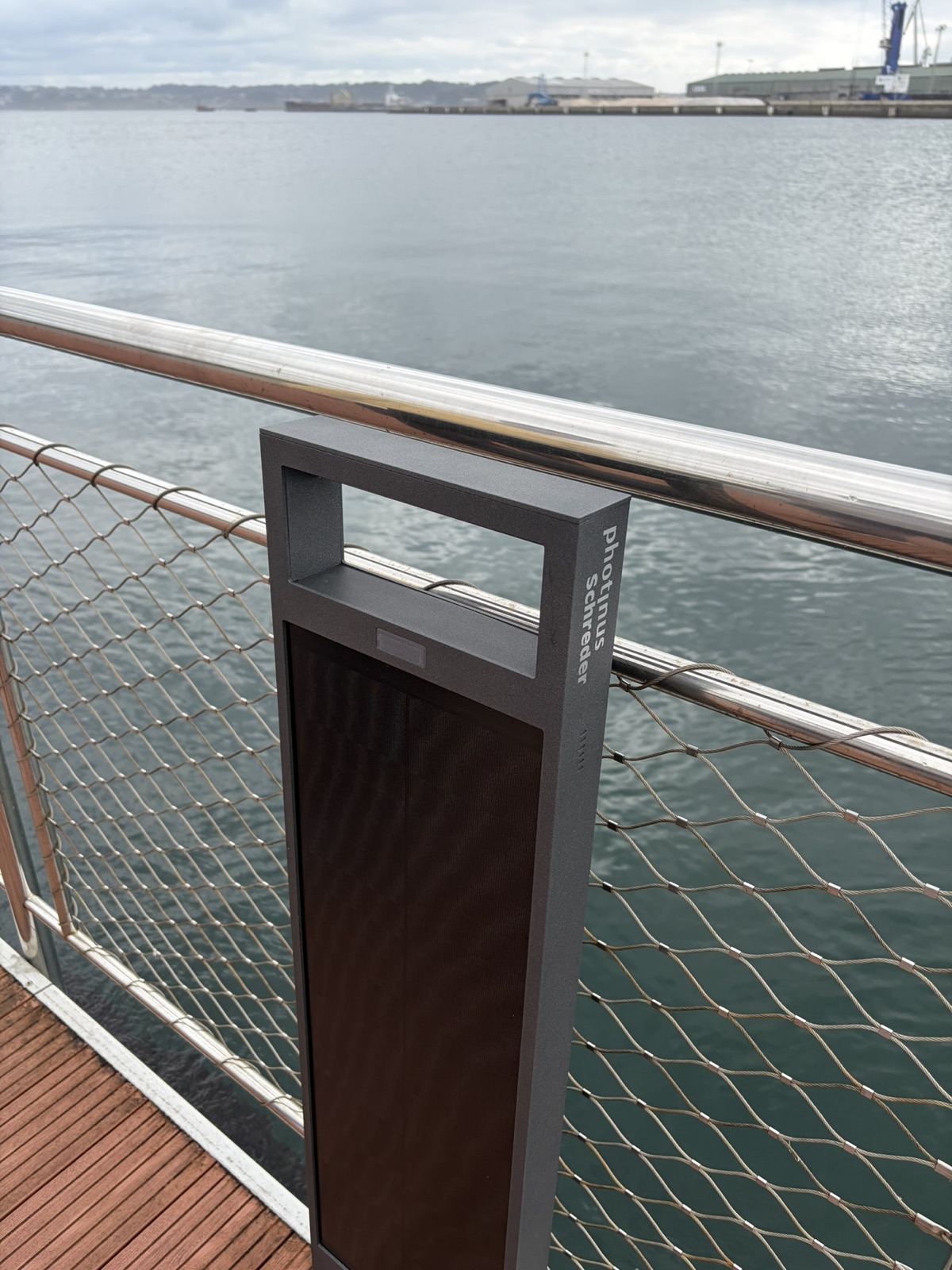 bollard-top.jpg